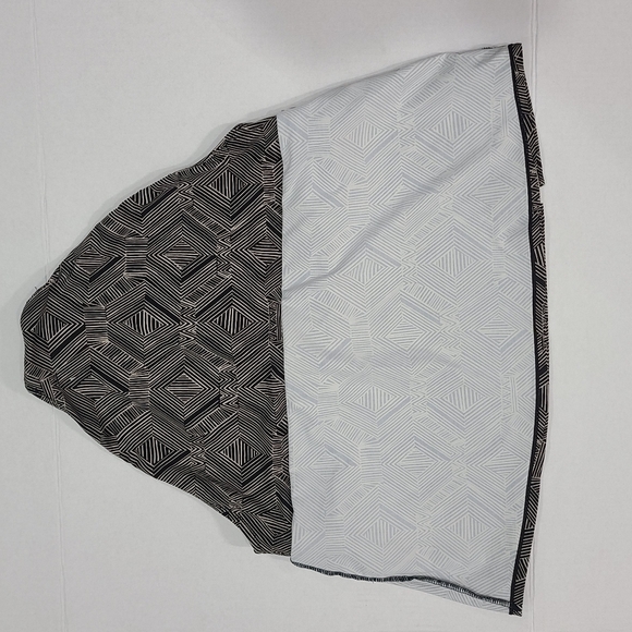 Garnet Hill Riviera Swim Skirt Black Geo Print Sz XL - Picture 9 of 12